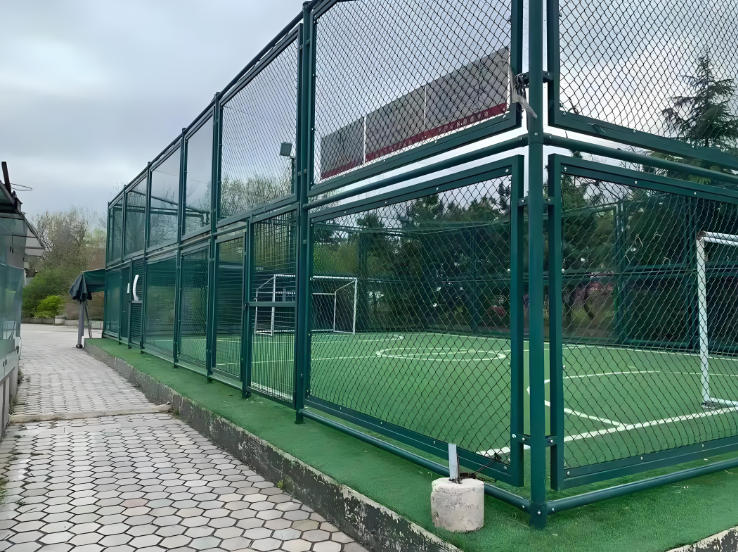 体育场护栏网有什么作用